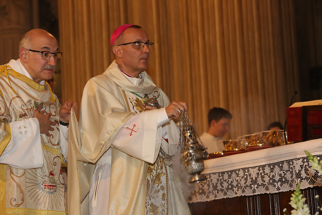 Monsignor Marco Prastaro Vescovo di Asti_311.jpg